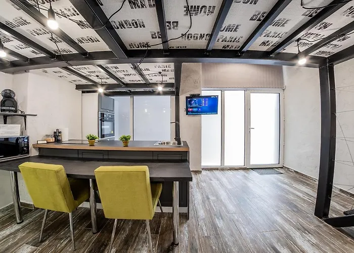 Sofia Parter Life Apartment